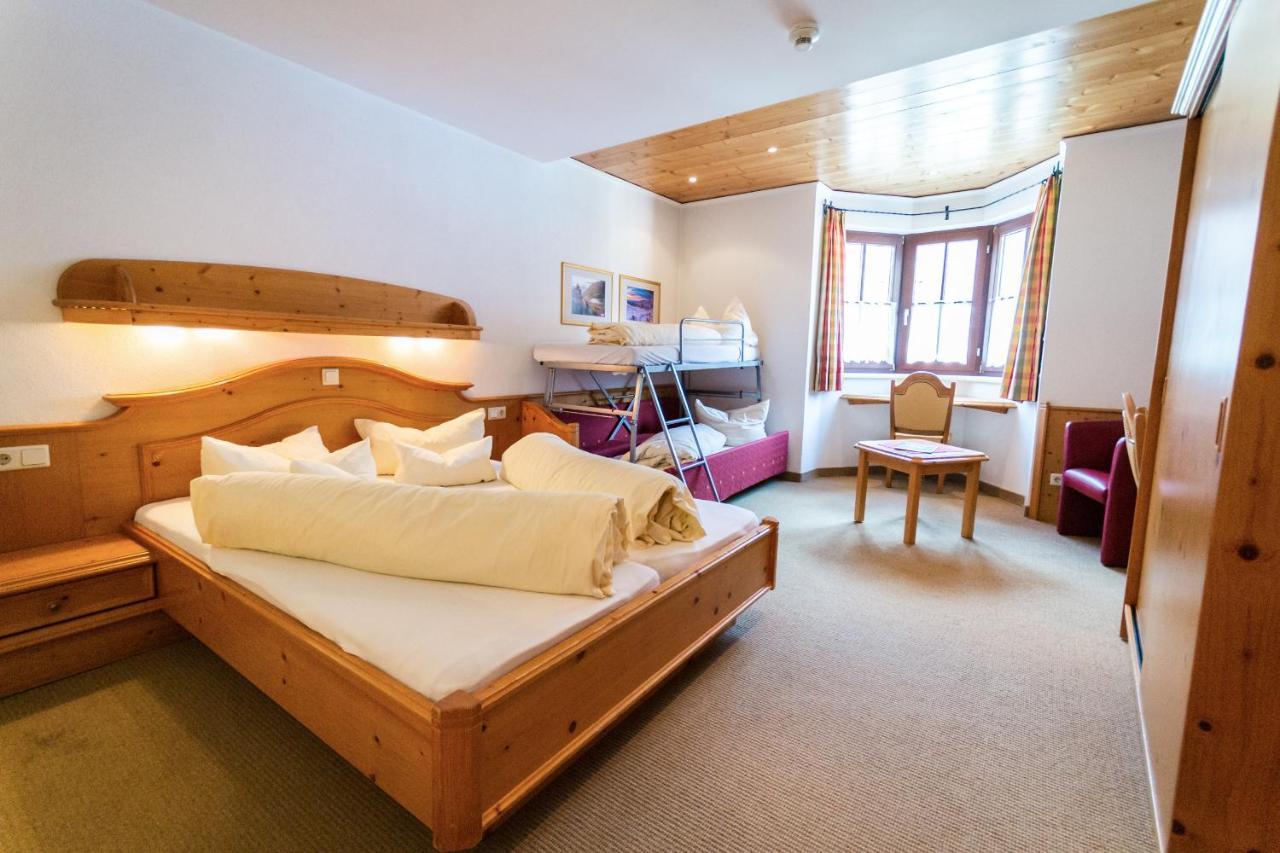 Aktiv Hotel Zur Rose Am Brenner Steinach am Brenner Exteriér fotografie